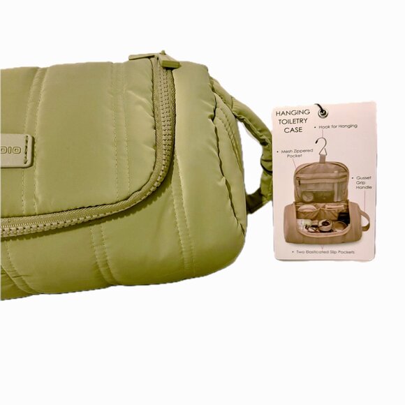 Max Studio Tubular Quilted Nylon Quilted Toiletry Dopp Kit Sage Color NWT $98 - Picture 6 of 10
